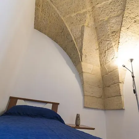 Bed & Breakfast Tarantola *