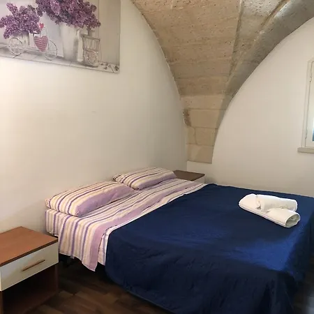 Bed & Breakfast Tarantola